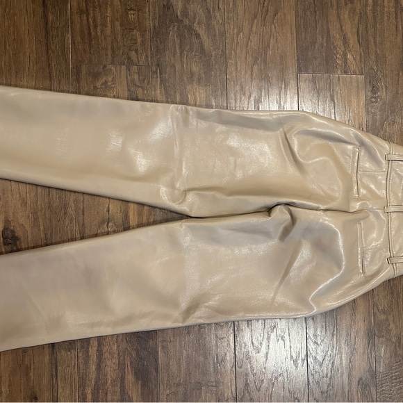 Babaton Command crop pants, size 2 - Picture 8 of 10